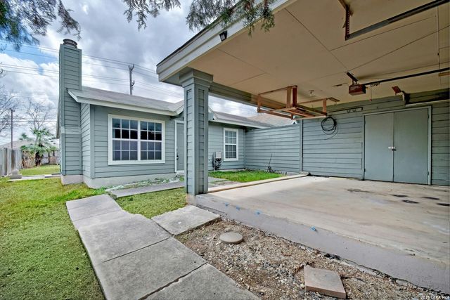 9626 Bratton, San Antonio, TX 78245