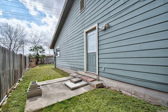 9626 Bratton, San Antonio, TX 78245