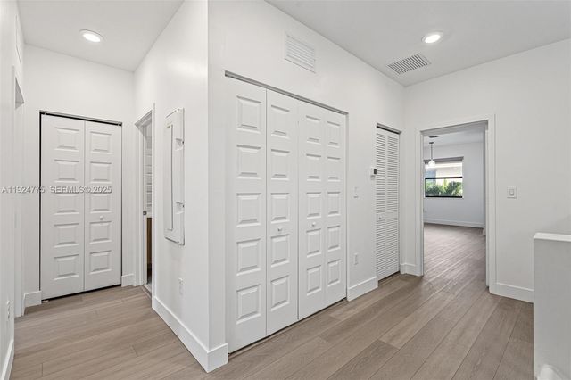 15815 NW 91st Ct, Miami Lakes, FL 33018