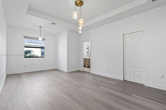 15815 NW 91st Ct, Miami Lakes, FL 33018