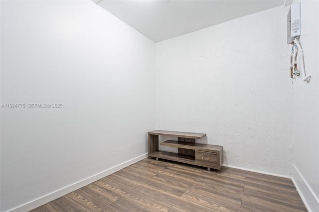 15815 NW 91st Ct, Miami Lakes, FL 33018