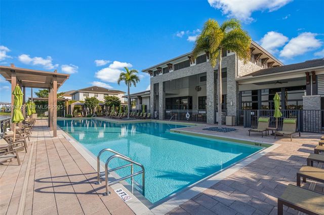 15815 NW 91st Ct, Miami Lakes, FL 33018