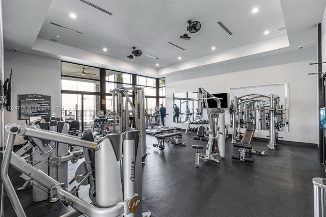 15815 NW 91st Ct, Miami Lakes, FL 33018