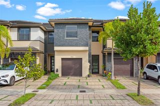 15815 NW 91st Ct, Miami Lakes, FL 33018