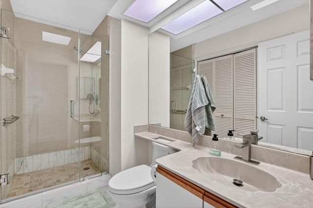 7535 La Paz Boulevard 301, Boca Raton, FL 33433