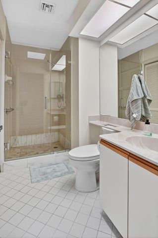 7535 La Paz Boulevard 301, Boca Raton, FL 33433