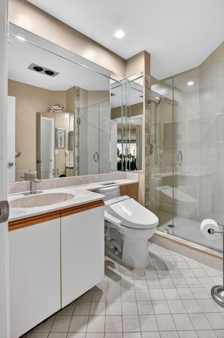 7535 La Paz Boulevard 301, Boca Raton, FL 33433