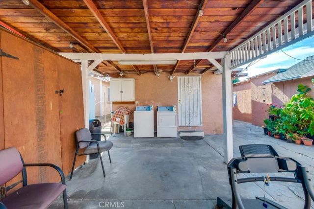 2663 Loosmore, Los Angeles, CA 90065