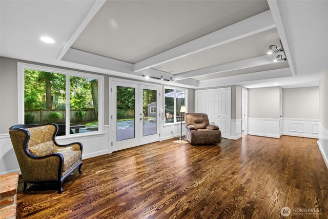 22201 NE 28th Place, Sammamish, WA 98074