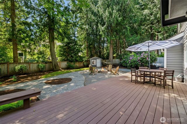 22201 NE 28th Place, Sammamish, WA 98074