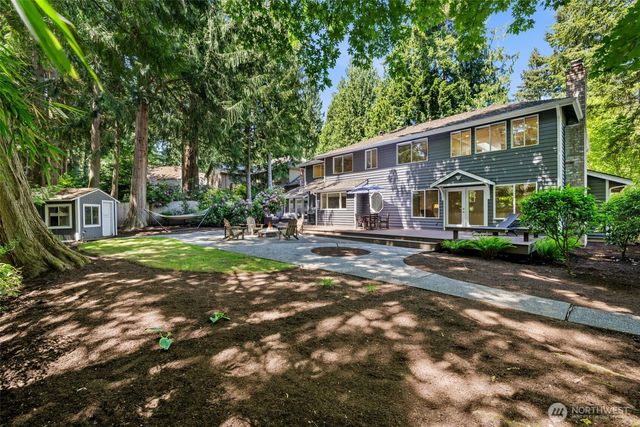 22201 NE 28th Place, Sammamish, WA 98074