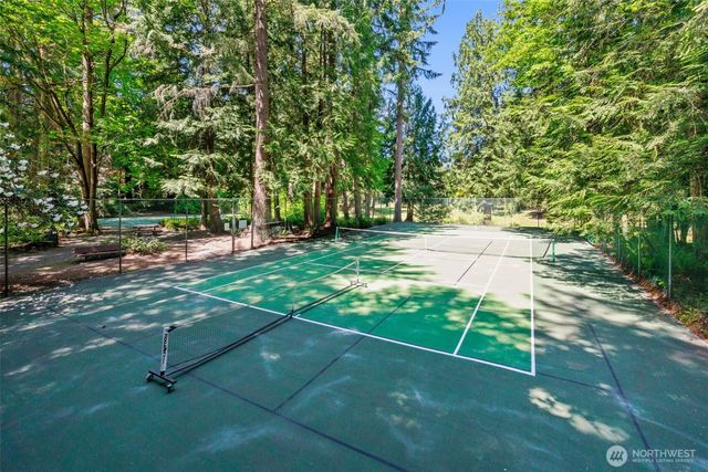 22201 NE 28th Place, Sammamish, WA 98074
