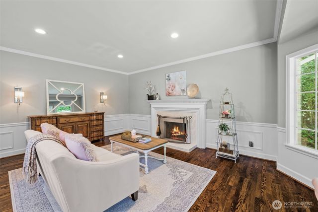 22201 NE 28th Place, Sammamish, WA 98074