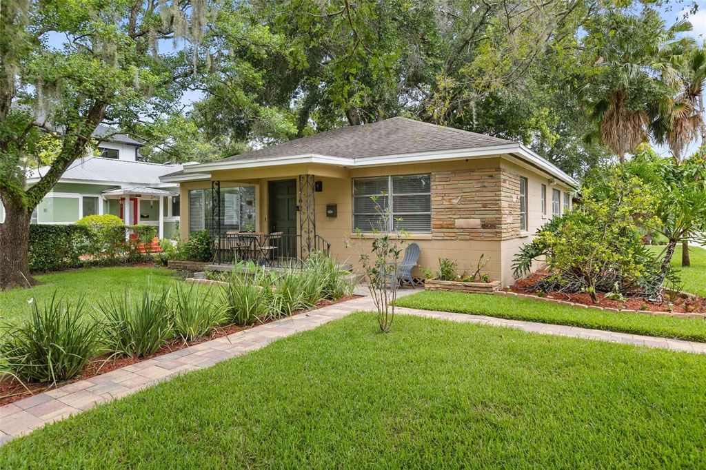 Image 2 of property listing at 821 E CHURCH STREET, Orlando, FL 32801
