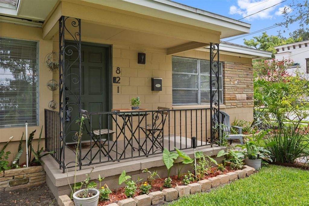 Image 3 of property listing at 821 E CHURCH STREET, Orlando, FL 32801