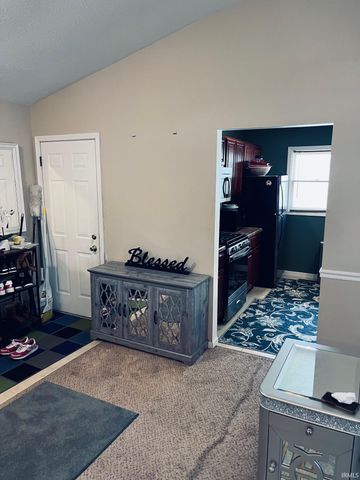 2106 Spring Hill Drive, South Bend, IN 46628