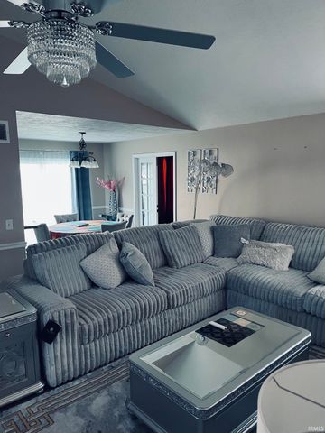 2106 Spring Hill Drive, South Bend, IN 46628