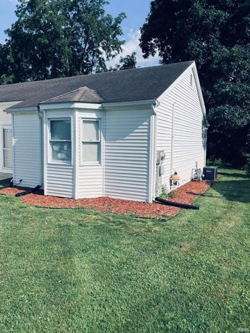 2106 Spring Hill Drive, South Bend, IN 46628