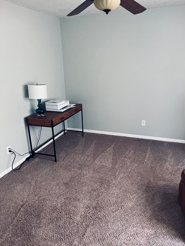 2106 Spring Hill Drive, South Bend, IN 46628