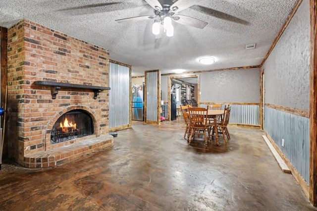 17310 Mcdonald Road, Alvin, TX 77511