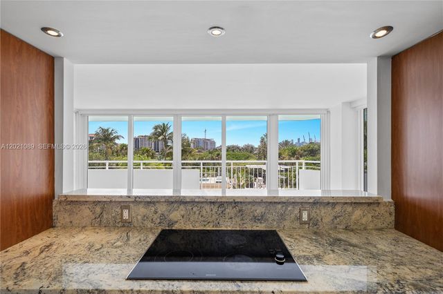 400 S Pointe Dr 409, Miami Beach, FL 33139