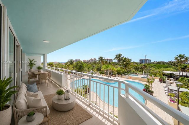400 S Pointe Dr 409, Miami Beach, FL 33139