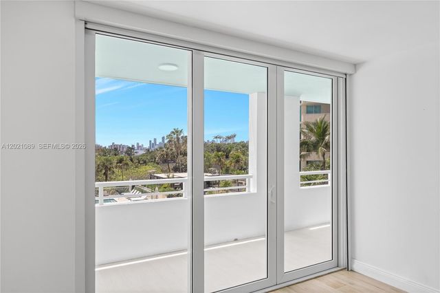 400 S Pointe Dr 409, Miami Beach, FL 33139