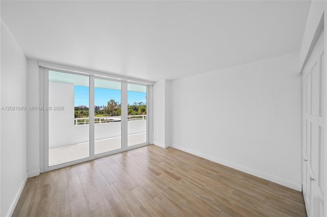 400 S Pointe Dr 409, Miami Beach, FL 33139