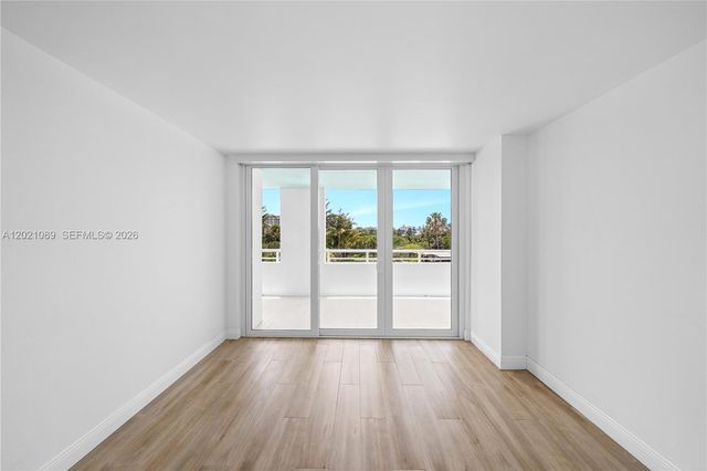400 S Pointe Dr 409, Miami Beach, FL 33139