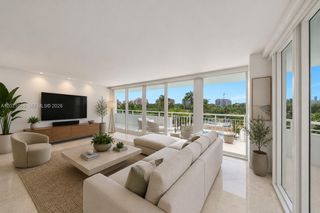 400 S Pointe Dr 409, Miami Beach, FL 33139