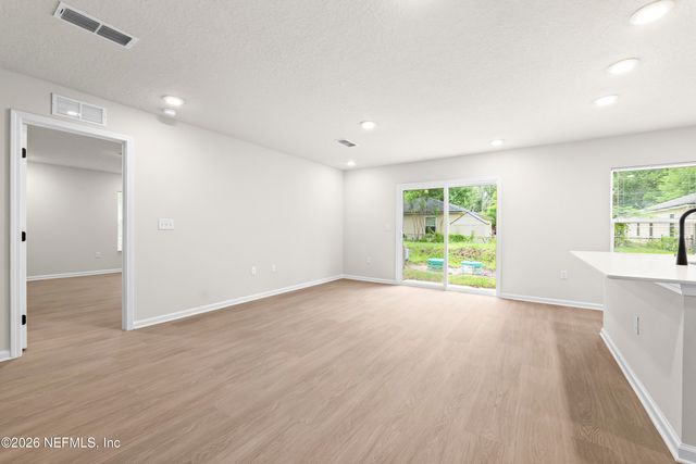 3630 MCMILLAN Avenue, Jacksonville, FL 32208