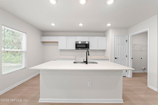 3630 MCMILLAN Avenue, Jacksonville, FL 32208