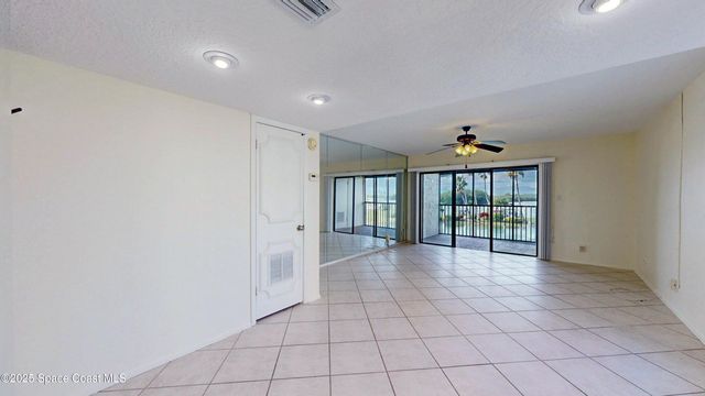 800 S Brevard Avenue 222, Cocoa Beach, FL 32931