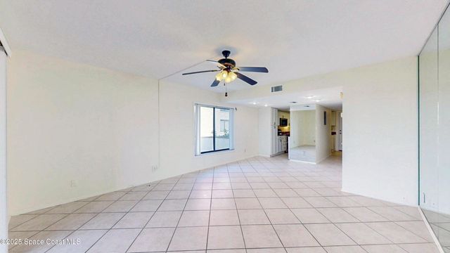 800 S Brevard Avenue 222, Cocoa Beach, FL 32931