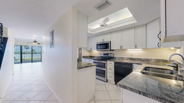 800 S Brevard Avenue 222, Cocoa Beach, FL 32931