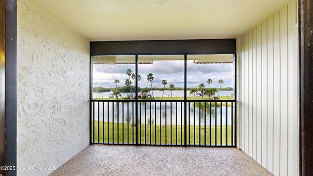 800 S Brevard Avenue 222, Cocoa Beach, FL 32931