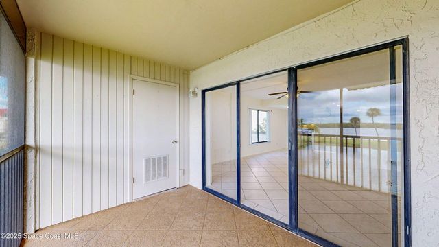 800 S Brevard Avenue 222, Cocoa Beach, FL 32931