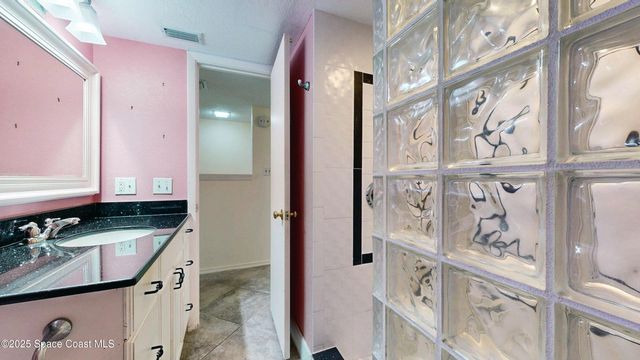 800 S Brevard Avenue 222, Cocoa Beach, FL 32931