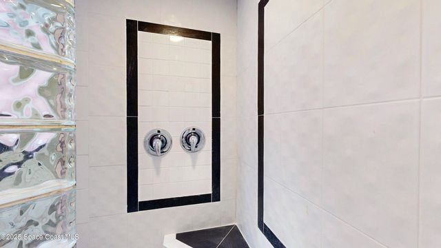 800 S Brevard Avenue 222, Cocoa Beach, FL 32931