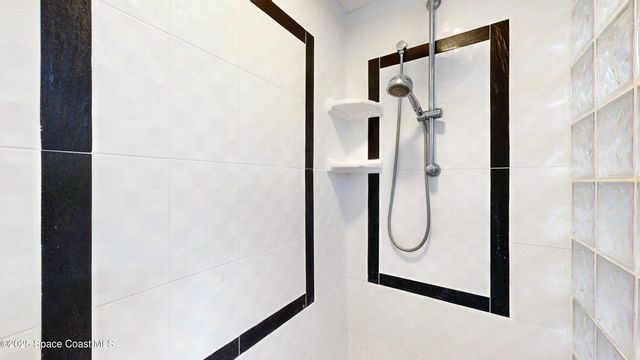 800 S Brevard Avenue 222, Cocoa Beach, FL 32931