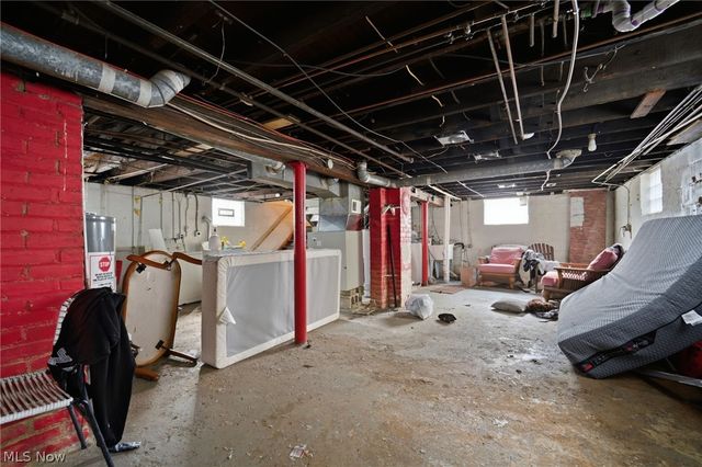 3702 W 15th Street, Cleveland, OH 44109