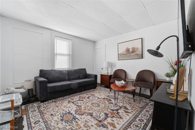 3702 W 15th Street, Cleveland, OH 44109