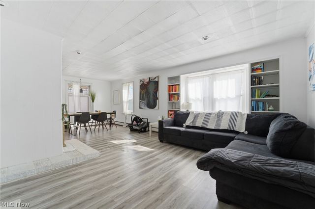 3702 W 15th Street, Cleveland, OH 44109