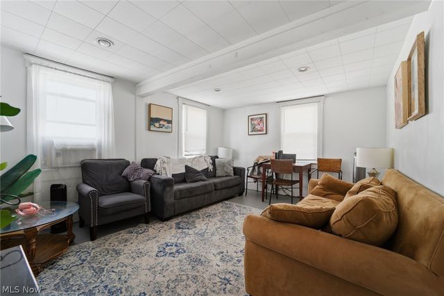 3702 W 15th Street, Cleveland, OH 44109