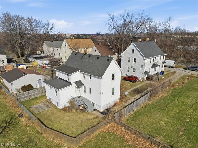 3702 W 15th Street, Cleveland, OH 44109