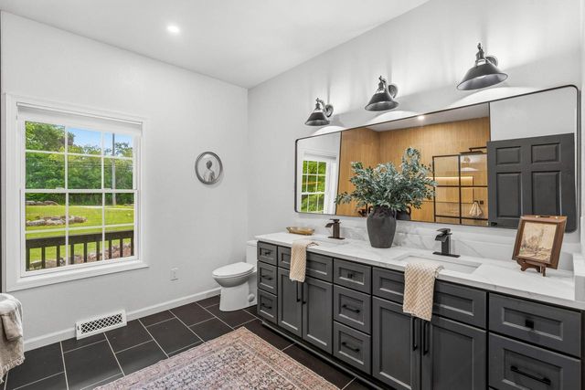 5365 S Sunny Slope ROAD, New Berlin, WI 53151