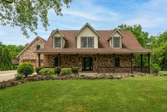 5365 S Sunny Slope ROAD, New Berlin, WI 53151