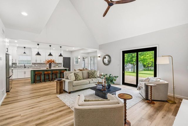 5365 S Sunny Slope ROAD, New Berlin, WI 53151
