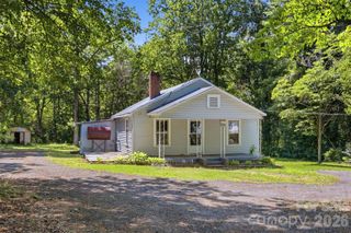 2155 Pa Jolly Lane, Granite Falls, NC 28630