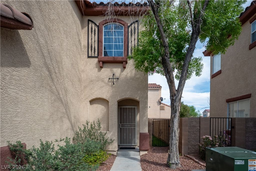 10876 Avenzano Street, Las Vegas, NV 89141 — photo 2